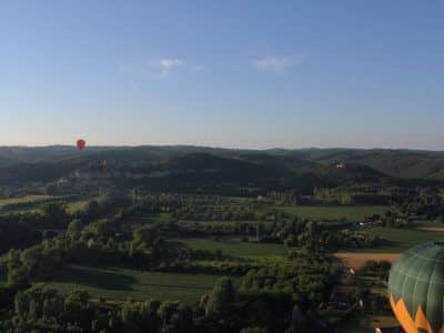 Camping Dordogne | La Peyrugue - Camping 3 étoiles | Périgord Noir | vue du ciel